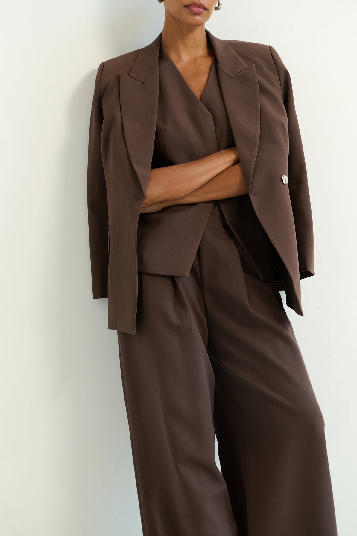 200 BROWN