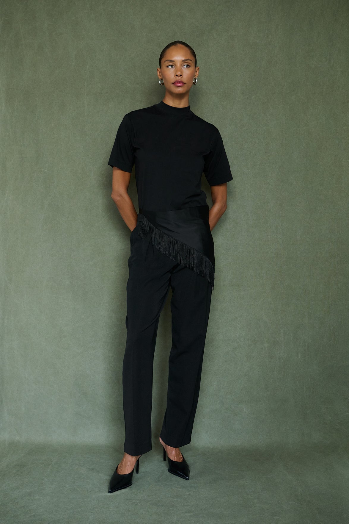 1 BLACK