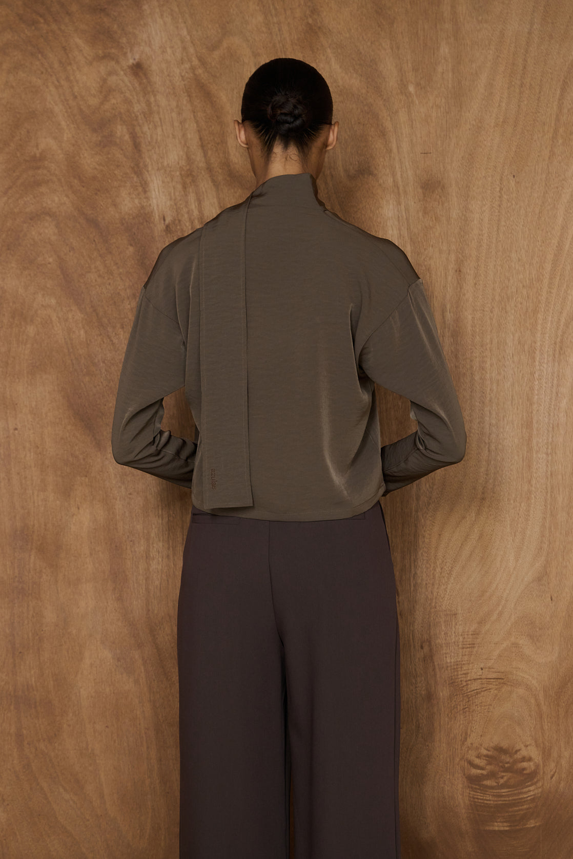 200 BROWN