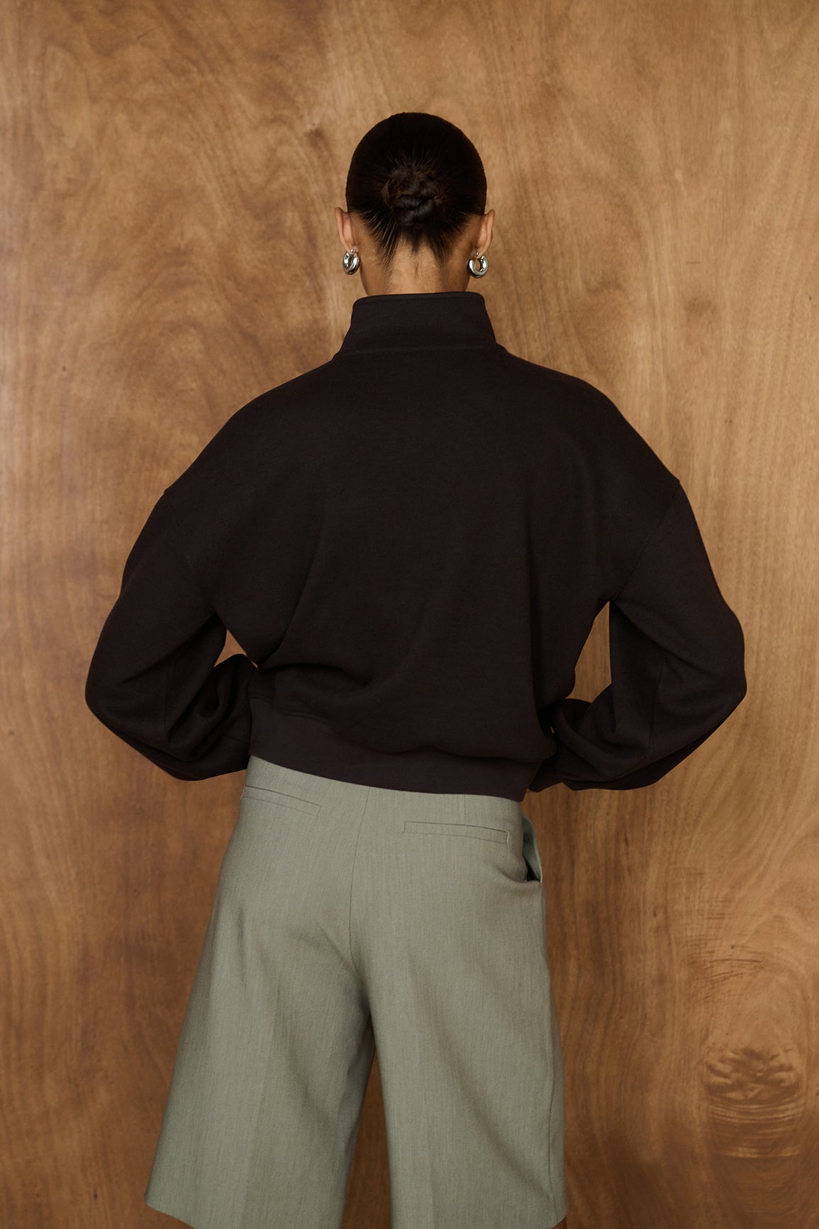 200 BROWN