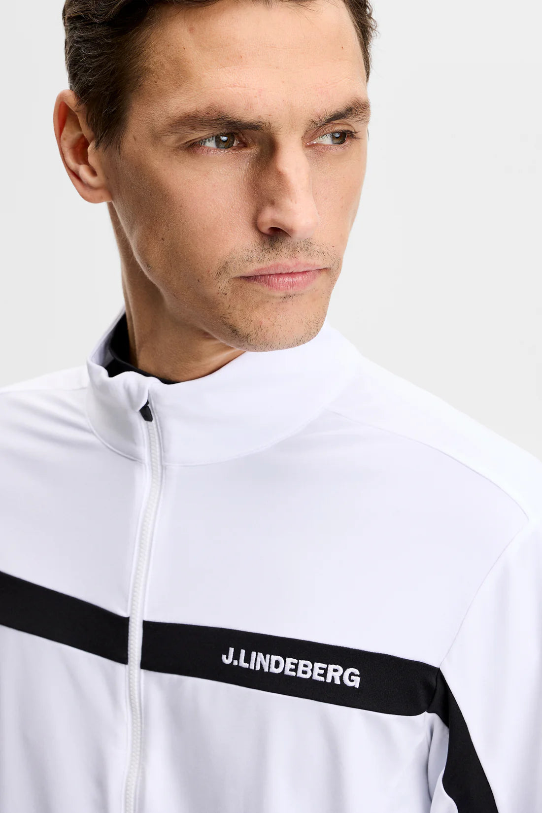 0000 WHITE