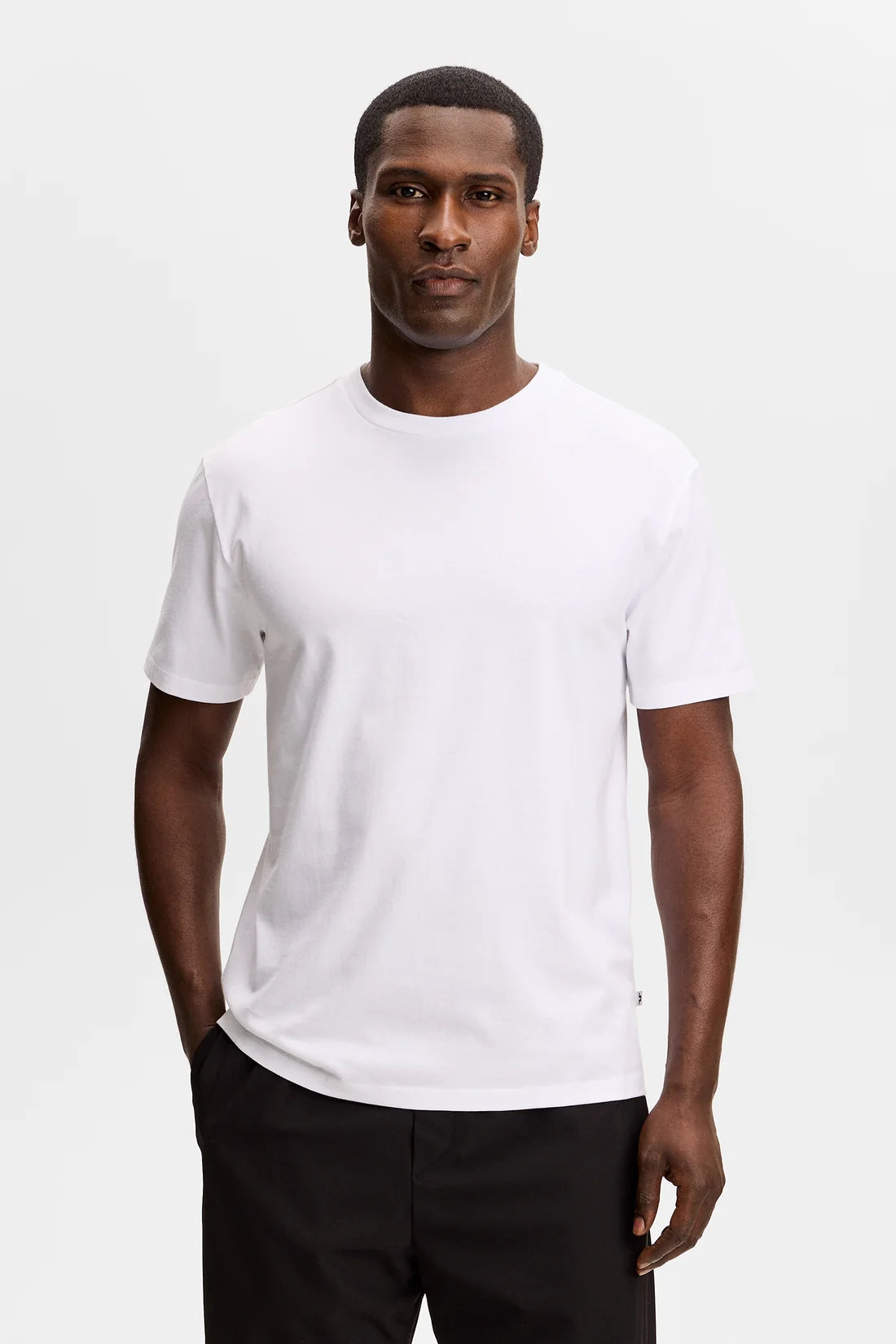 0000 WHITE